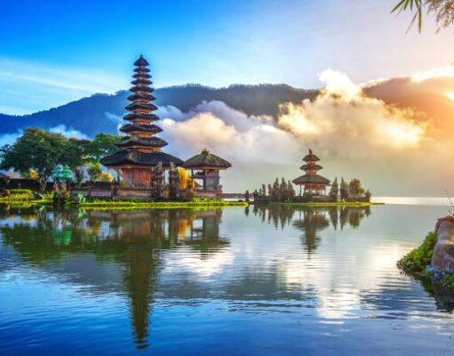 Your Ultimate Guide: The 10 Best Indonesia Travel Tips for an Unforgettable Adventure