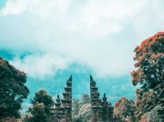 Here are 5 must-see destinations in Indonesia